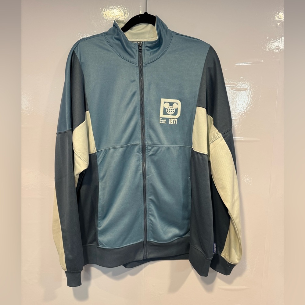 Walt Disney World Spirit Jersey‎ Blue and Cream Jacket